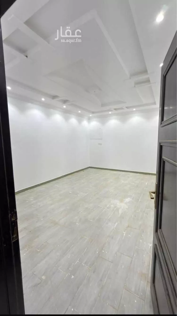 عمارة للبيع في شارع اقياش الناصري العباس, حي القراحين, مدينة الطائف, منطقة مكة المكرمة صورة 2