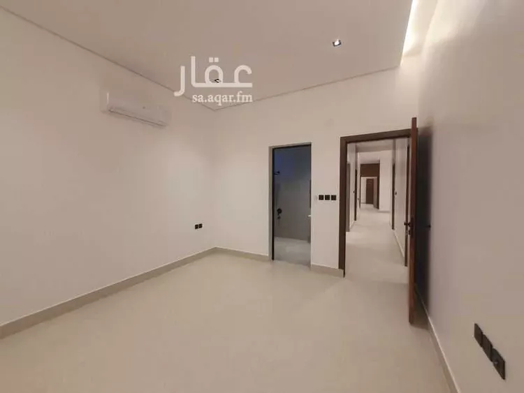 Floor for Sale in Al Muzahimiyah Tuwaiq 16