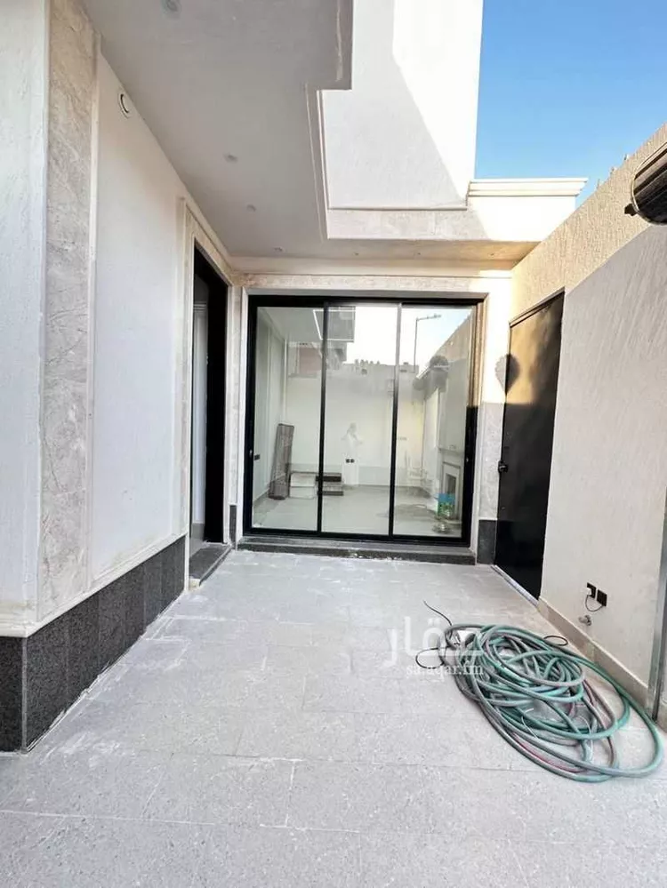 فيلا للبيع في شارع مودود أرسلان, حي العريجاء الغربي, مدينة الرياض, منطقة الرياض صورة 4