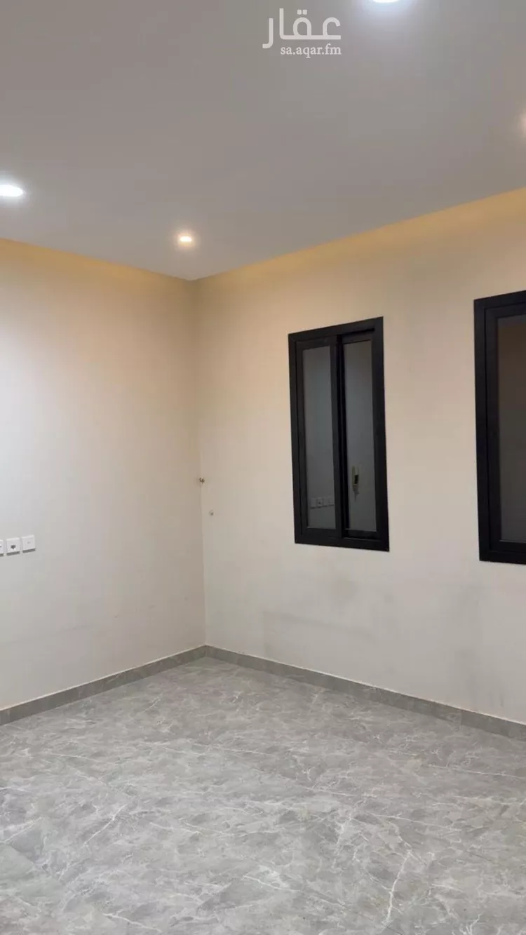 فيلا للإيجار في شارع عبدالرحمن العدوان, حي المهدية, مدينة الرياض, منطقة الرياض صورة 4