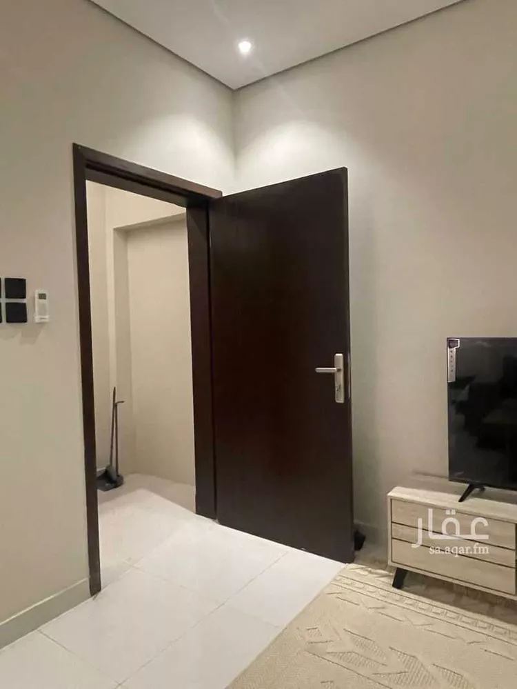 Room for Rent in Medina Al Matar صورة 5
