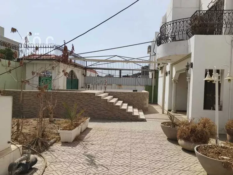 فيلا للبيع في شارع نور الدين بن الصباغ, حي الأمير فواز الجنوبى, مدينة جدة, منطقة مكة المكرمة