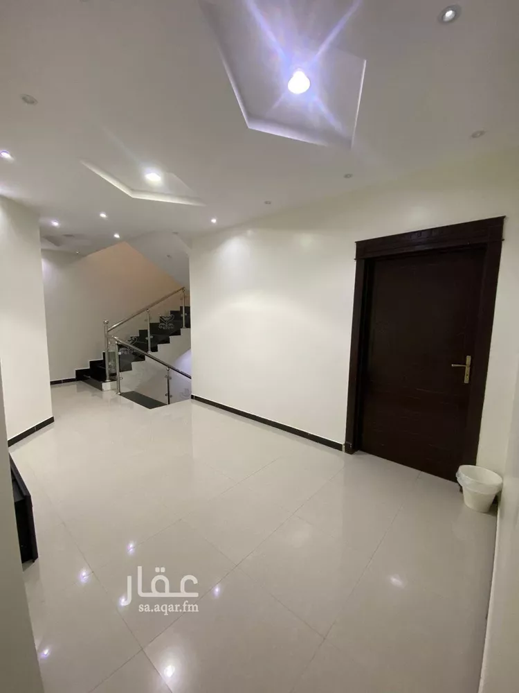 فيلا للإيجار في شارع عمر بن الحارث, حي طويق, مدينة الرياض, منطقة الرياض صورة 2