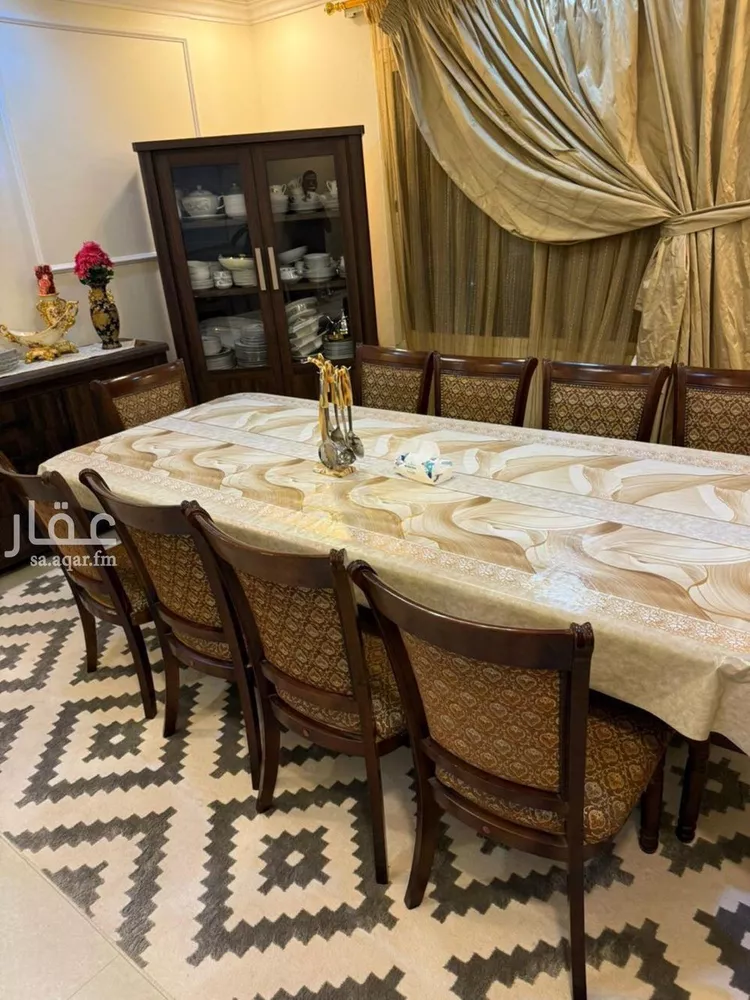 فيلا للبيع في شارع عمر بن سعيد, حي طويق, مدينة الرياض, منطقة الرياض صورة 2