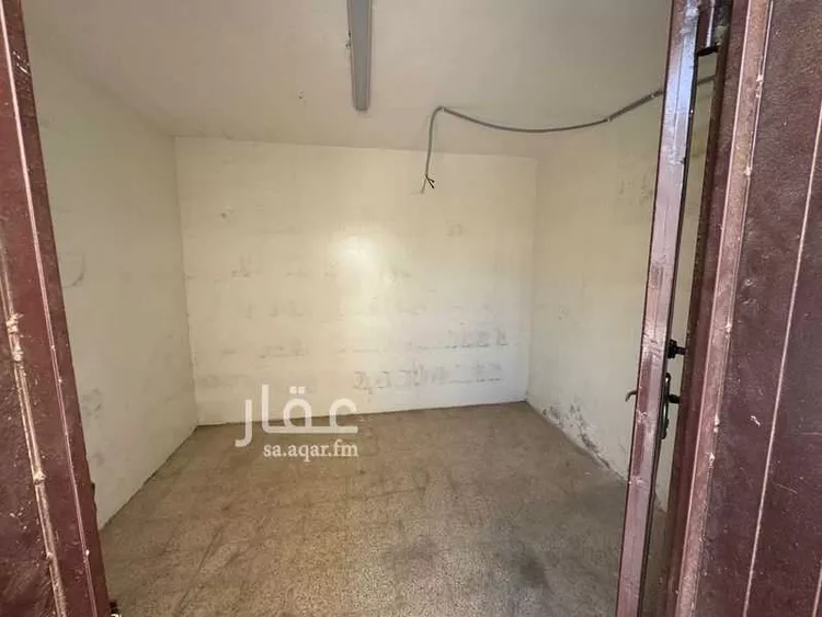 فيلا للإيجار في طريق ديراب الفرعي ، حي الشفا ، الرياض ، منطقة الرياض صورة 5