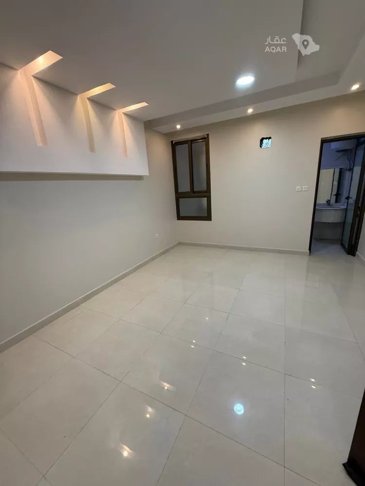 Floor for Rent in Dammam Ash Shulah 9
