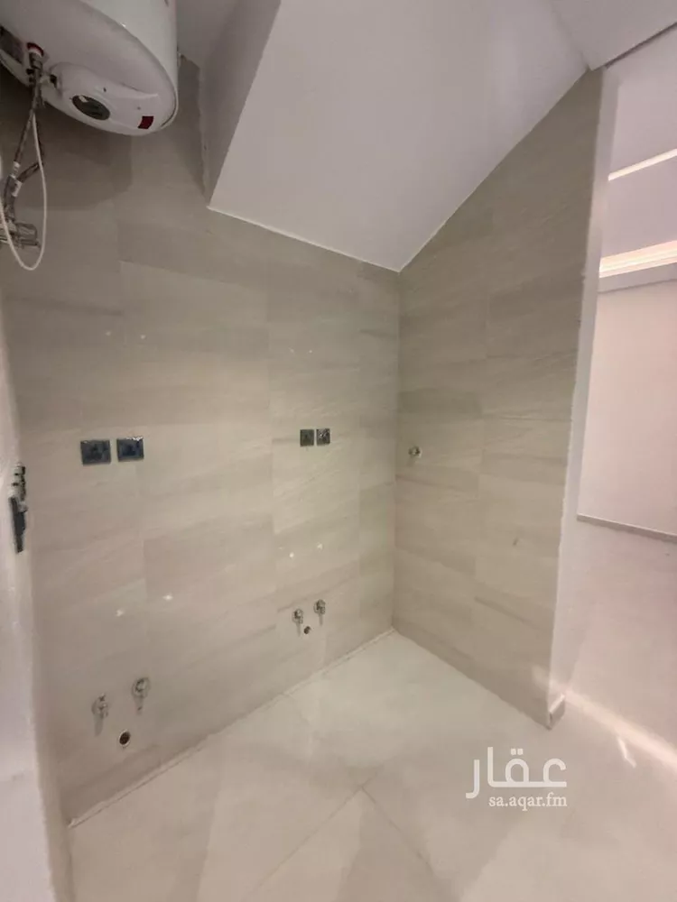 فيلا للبيع في شارع زين الدين ابو الفتح, حي نبلاء, مدينة المدينة المنورة, منطقة المدينة المنورة صورة 5