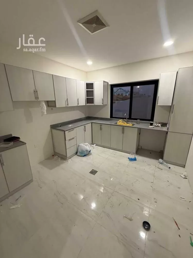 عمارة للإيجار في شارع زهير بن قـيس, حي طيبة, مدينة الدمام, المنطقة الشرقية