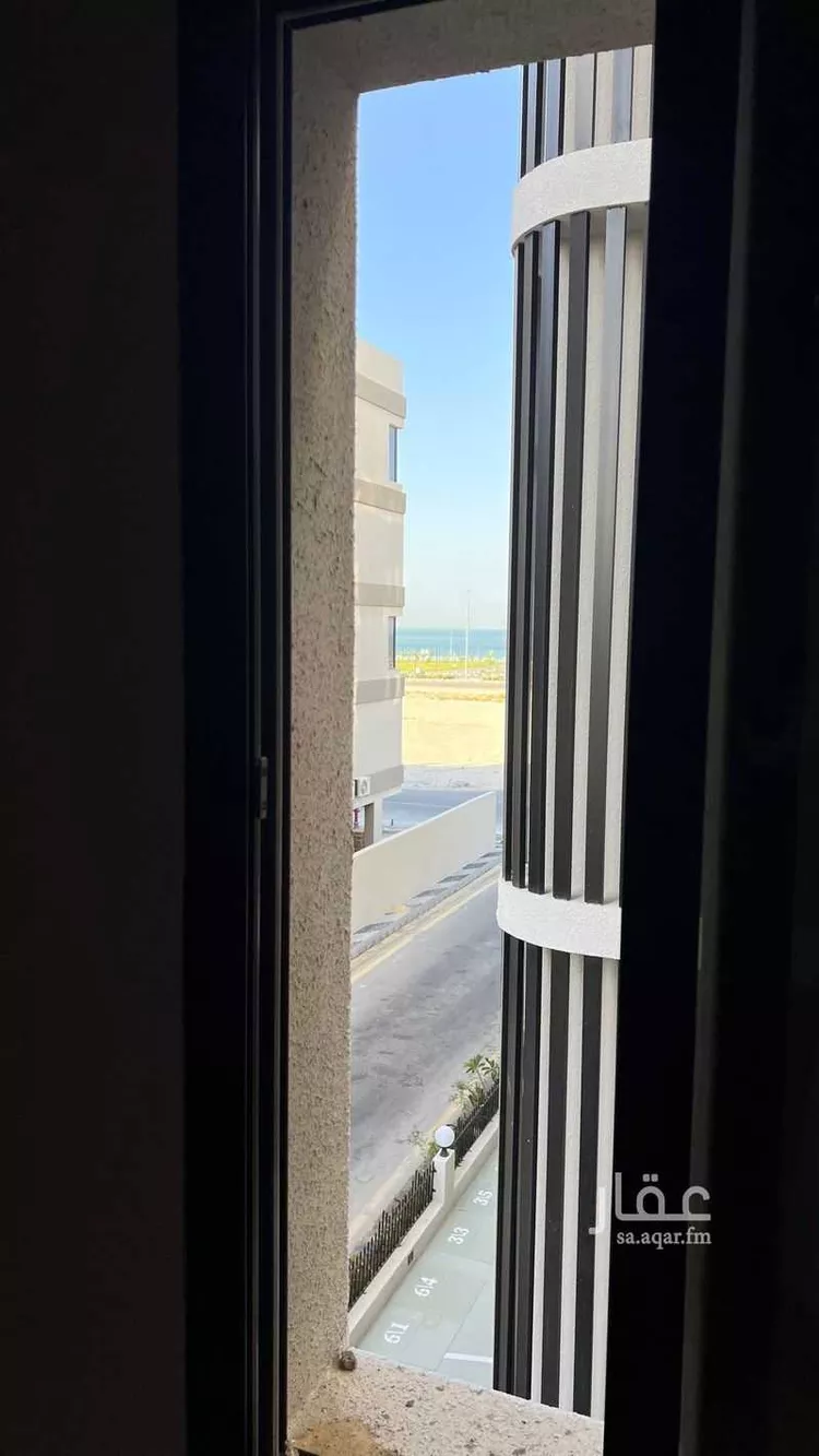 عمارة للإيجار في شارع زين الدين ابو الفتح, حي السيف, مدينة الدمام, المنطقة الشرقية صورة 2