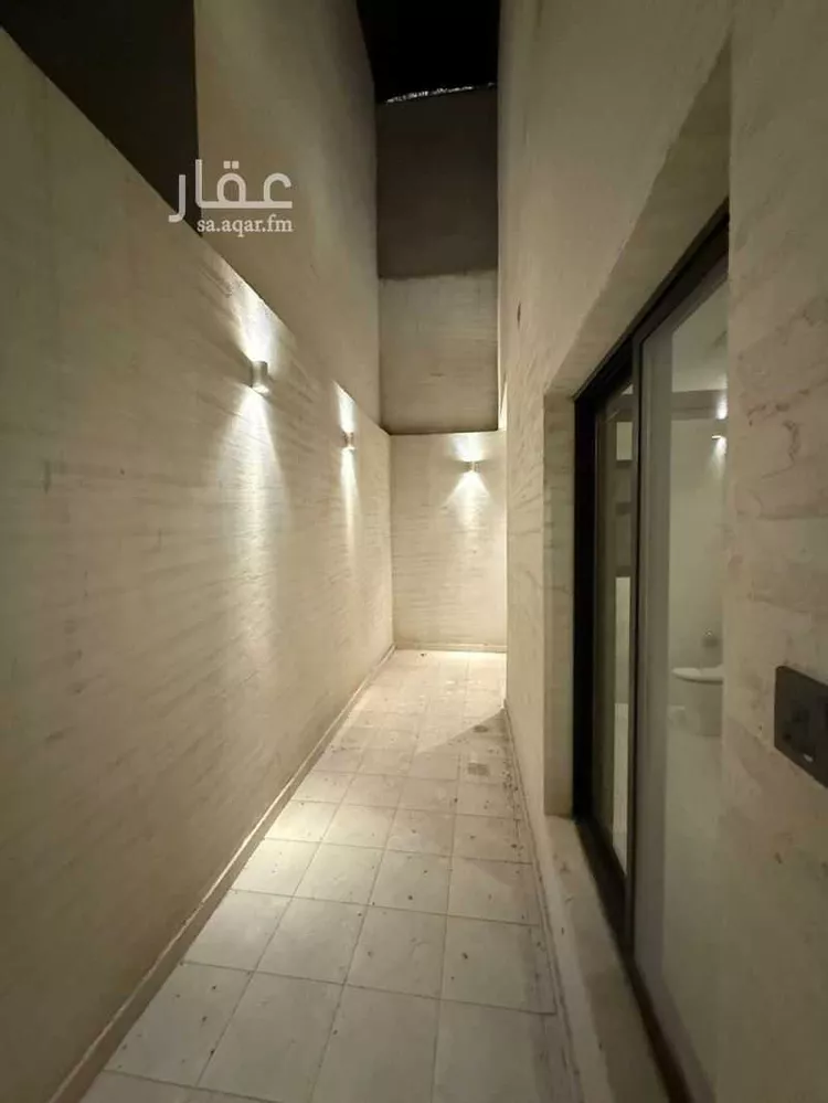 فيلا للبيع في شارع زين الدين ابو الفتح, حي نبلاء, مدينة المدينة المنورة, منطقة المدينة المنورة 24