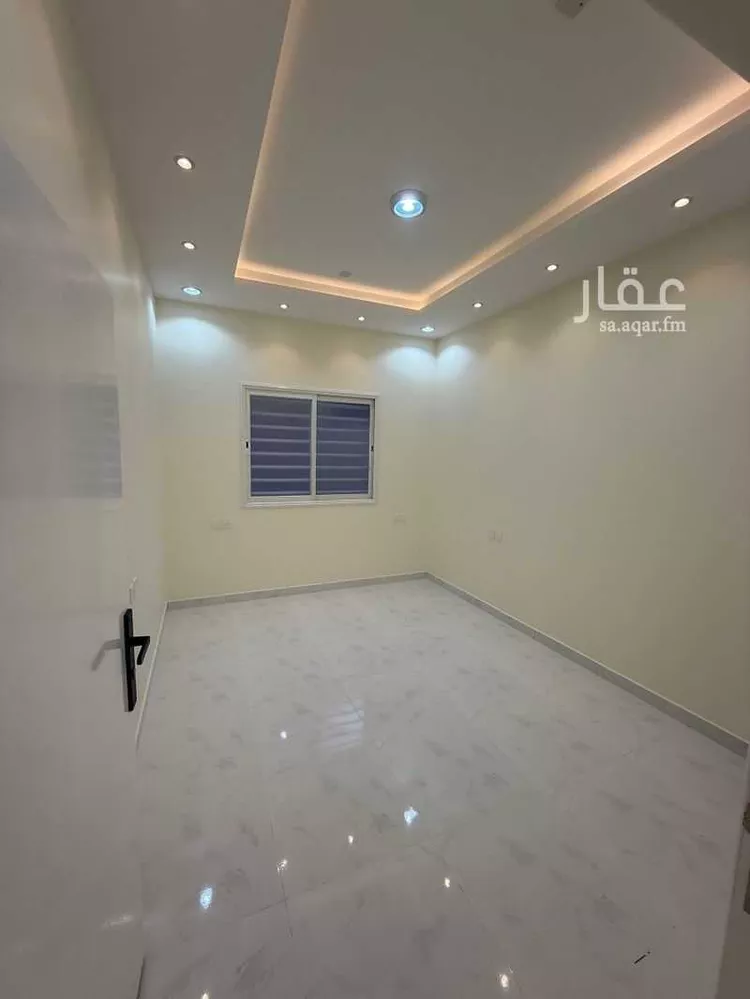 عمارة للإيجار في شارع العام, حي السلام, مدينة ابها, منطقة عسير صورة 3