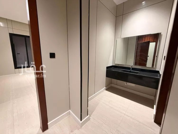 Floor for Sale in Riyadh Ad Dar Al Baida 12