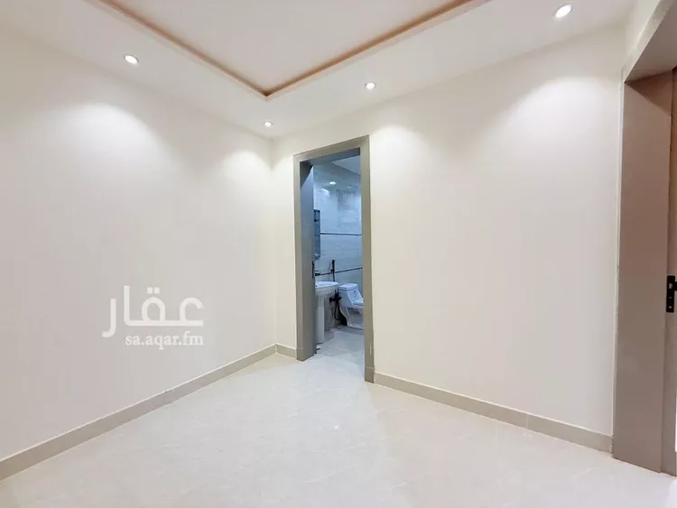 دور للبيع في شارع الإبراهيمية, حي بدر, مدينة الرياض, منطقة الرياض 8