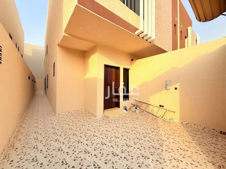دور للبيع في شارع الإبراهيمية, حي بدر, مدينة الرياض, منطقة الرياض 7