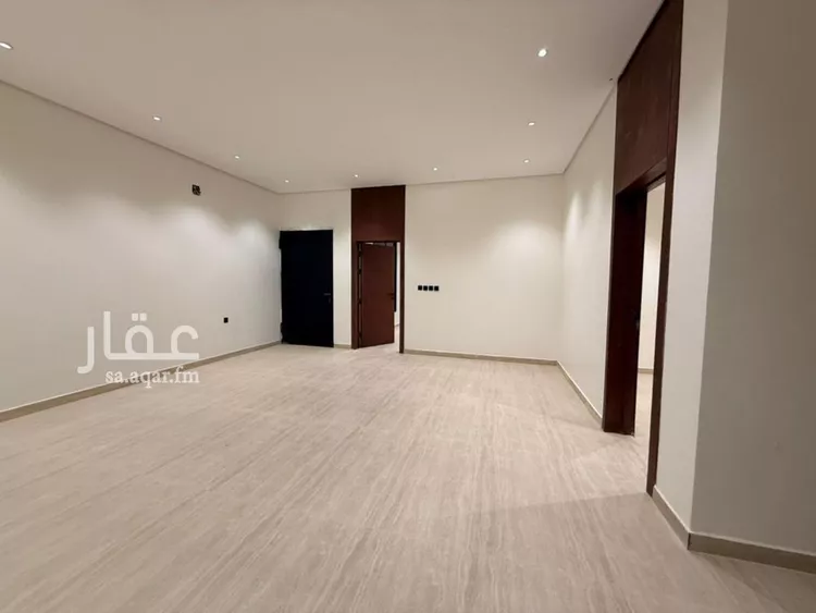 Floor for Sale in Riyadh Badr 6