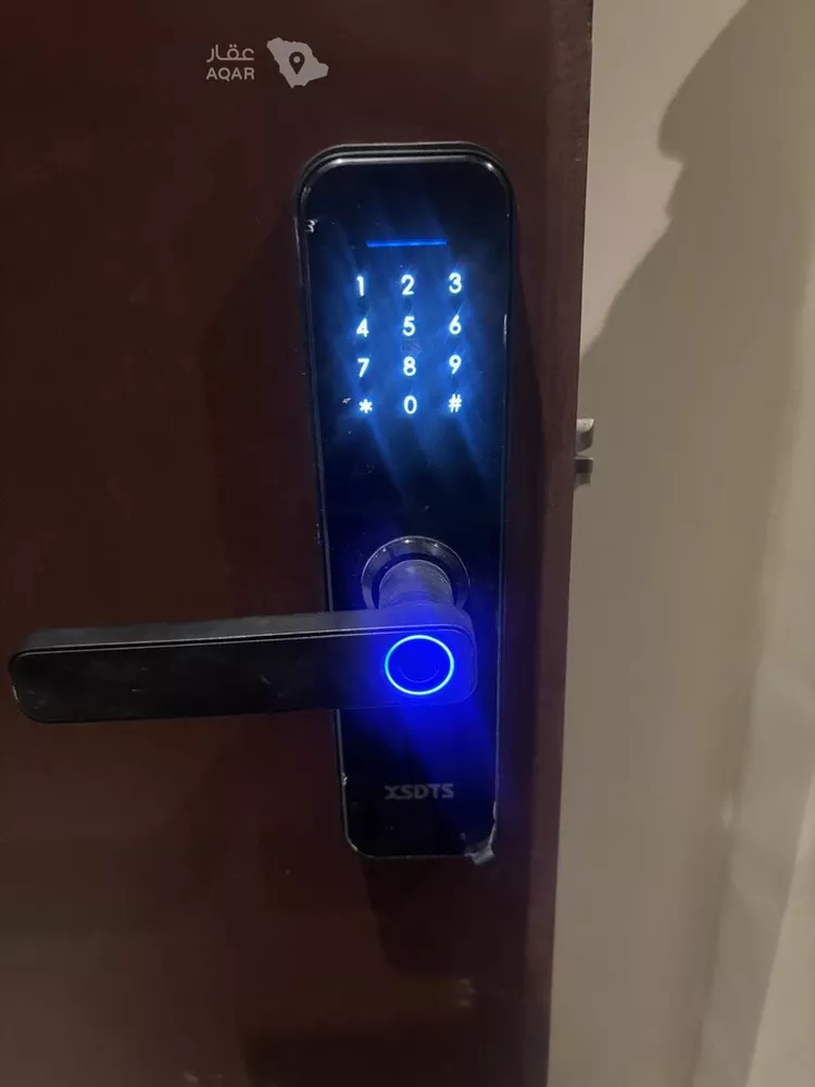 شقة للإيجار في شارع ابي بكر الصديق الفرعي, حي التعاون, مدينة الرياض, منطقة الرياض 9