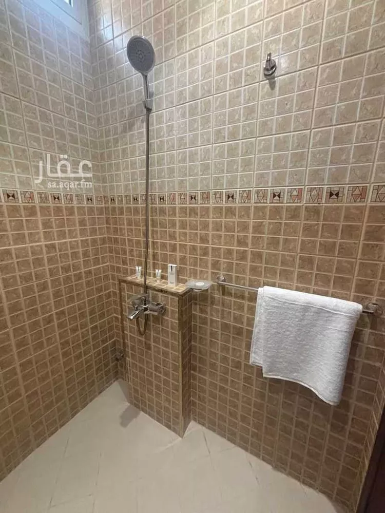 شقة للإيجار في شارع ابي بكر الصديق الفرعي, حي التعاون, مدينة الرياض, منطقة الرياض 7