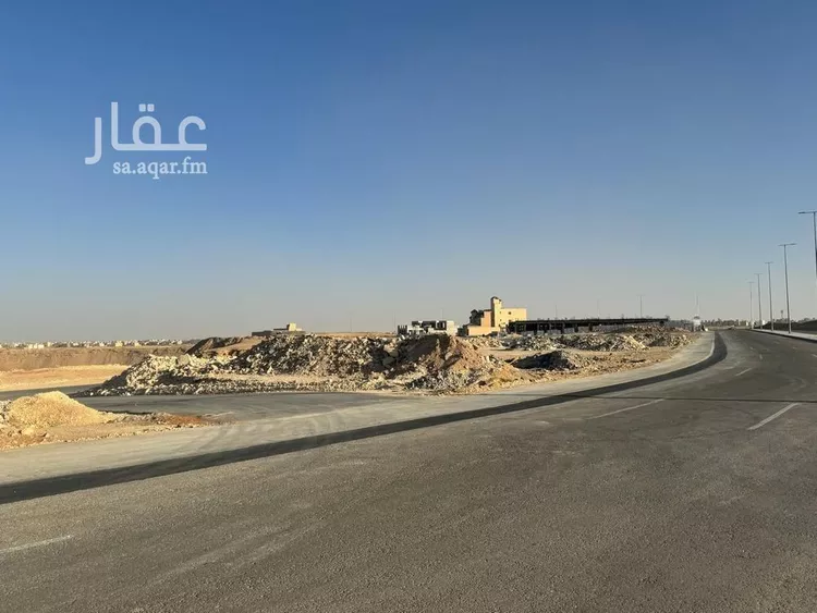 أرض للبيع في شارع السيل الكبير, حي المهدية, مدينة الرياض, منطقة الرياض 7