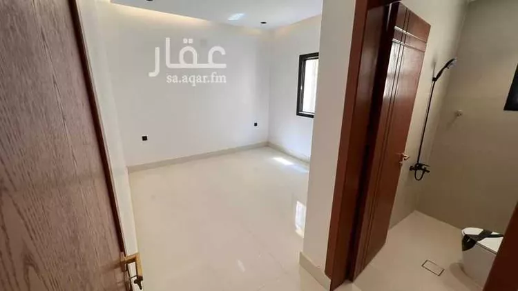 فيلا للبيع في شارع جبل المدار, حي القادسية, مدينة الرياض, منطقة الرياض 16