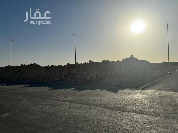 أرض للبيع في شارع السيل الكبير, حي المهدية, مدينة الرياض, منطقة الرياض 11