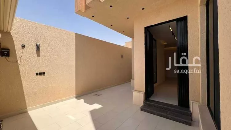 فيلا للبيع في شارع جبل المدار, حي القادسية, مدينة الرياض, منطقة الرياض صورة 2