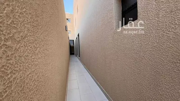 فيلا للبيع في شارع جبل المدار, حي القادسية, مدينة الرياض, منطقة الرياض صورة 3