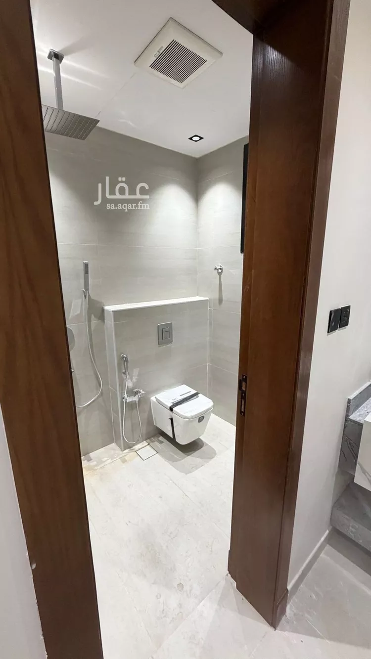 Floor for Sale in Riyadh As Safaa 14