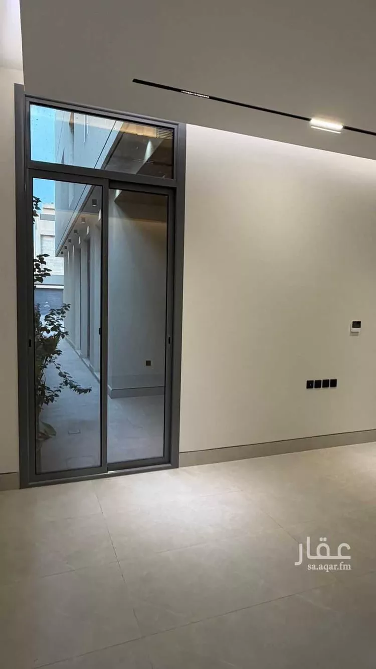 Floor for Sale in Riyadh Al Arid 29