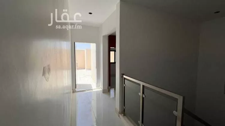 فيلا للبيع في شارع جبل المدار, حي القادسية, مدينة الرياض, منطقة الرياض 21