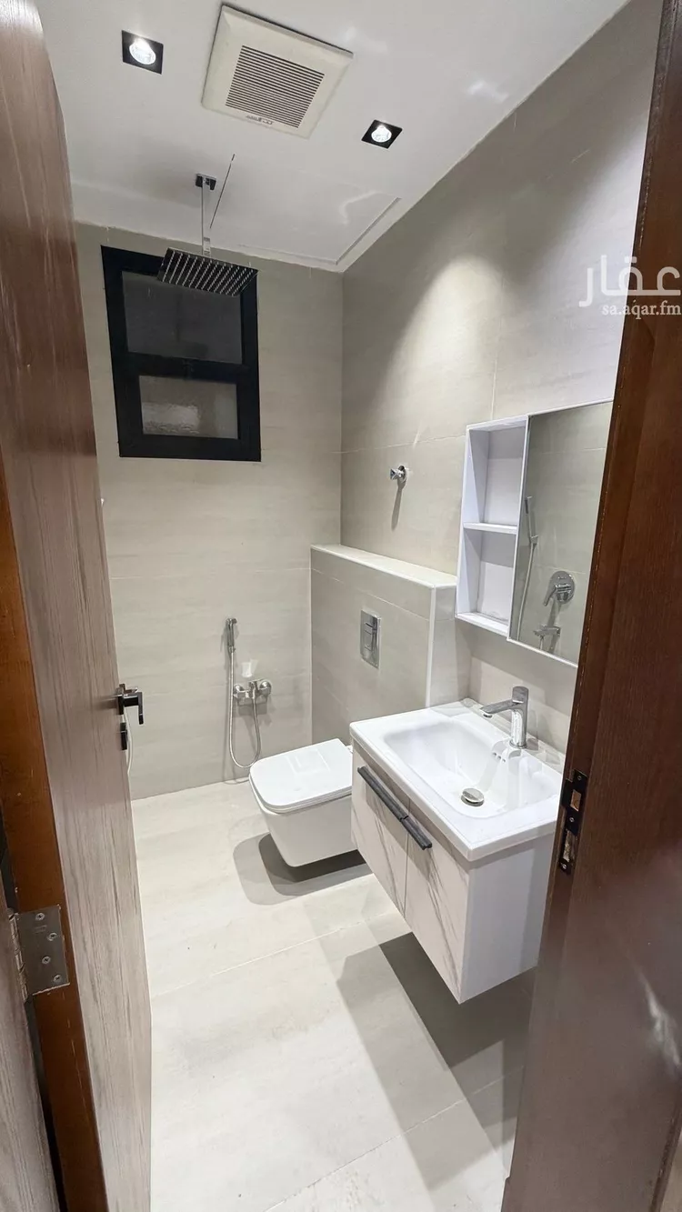 Floor for Sale in Riyadh As Safaa 18