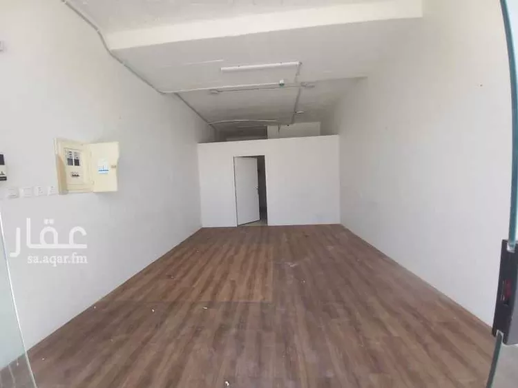 Shop for Rent in Riyadh Al Arid صورة 2