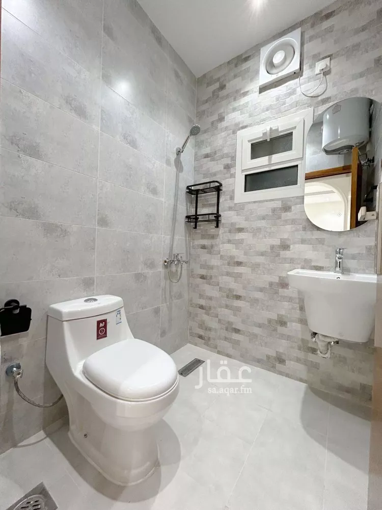 شقة للبيع في شارع شارع علي بن ابي طالب, حي الجماوات, مدينة المدينه المنوره, منطقة المدينة المنورة صورة 4