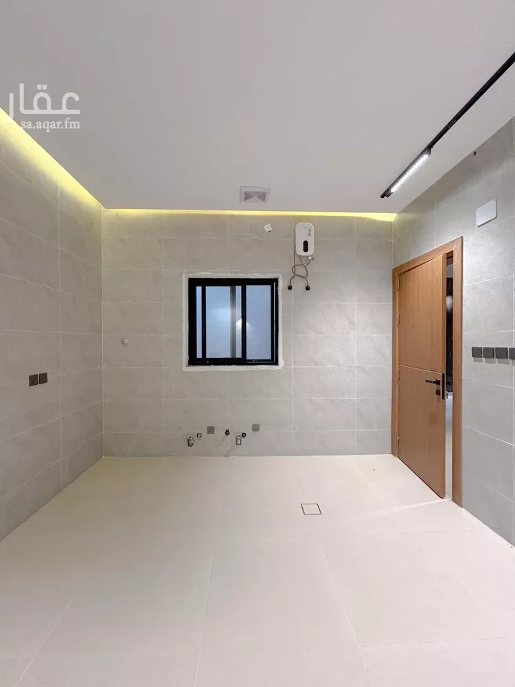 فيلا للبيع في شارع مؤمل بن اسماعيل, حي الرانوناء, مدينة المدينة المنورة, منطقة المدينة المنورة صورة 2