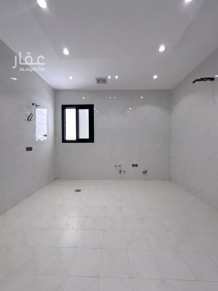 Apartment for Sale in Medina King Fahd