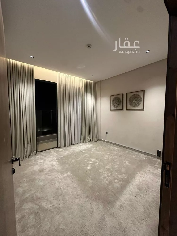 فيلا للبيع في شارع الملك فيصل ابن عبدالعزيز سعود, حي العاصمة, مدينة امارة منطقة الرياض - الدرعيه, منطقة الرياض صورة 2