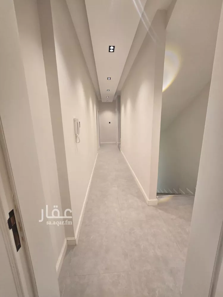 فيلا للإيجار في شارع خيبر, حي العارض, مدينة الرياض, منطقة الرياض صورة 3