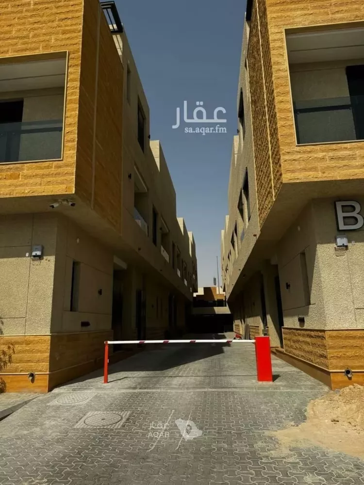 فيلا للإيجار في شارع ابن عبدالغافر النيسابوري, حي العارض, مدينة الرياض, منطقة الرياض 15