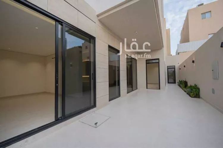 فيلا للبيع في شارع إسحاق بن هشام, حي القيروان, مدينة الرياض, منطقة الرياض صورة 3