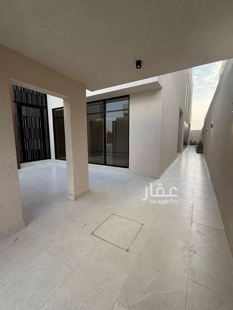 Villa for Sale in Riyadh Al Mahdiyah صورة 2