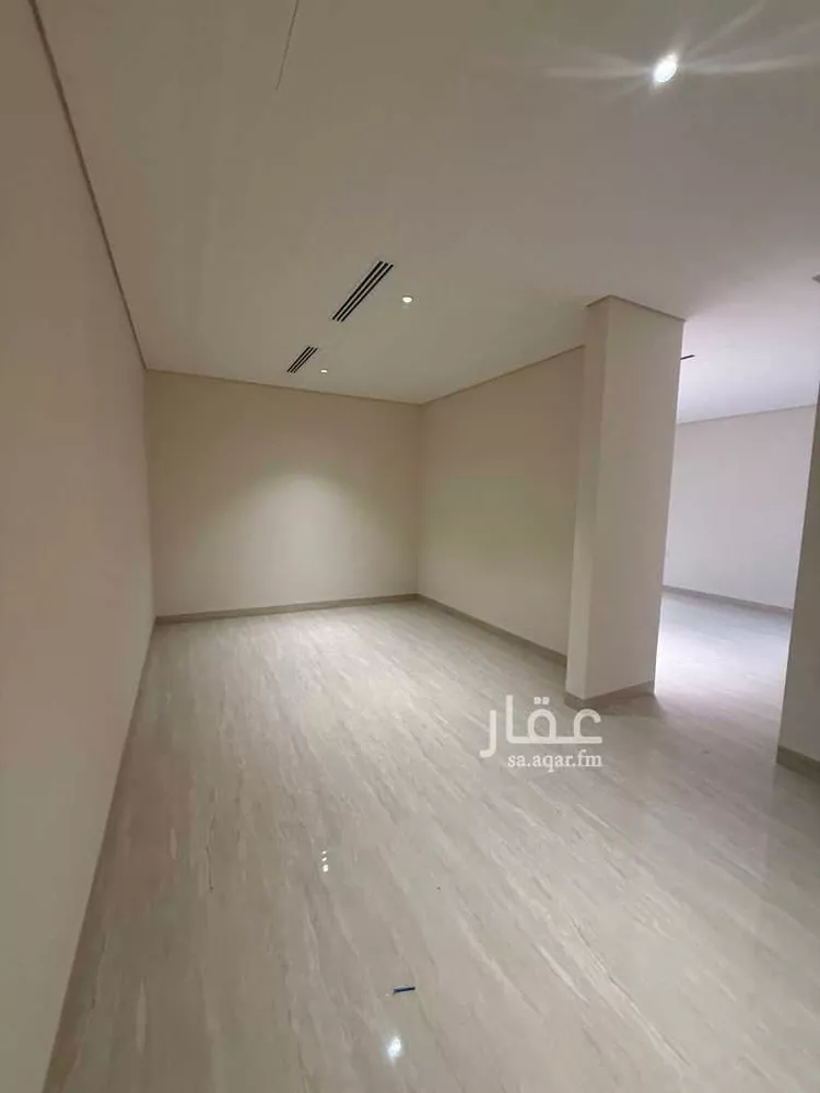 Villa for Sale in Riyadh Al Mahdiyah 15