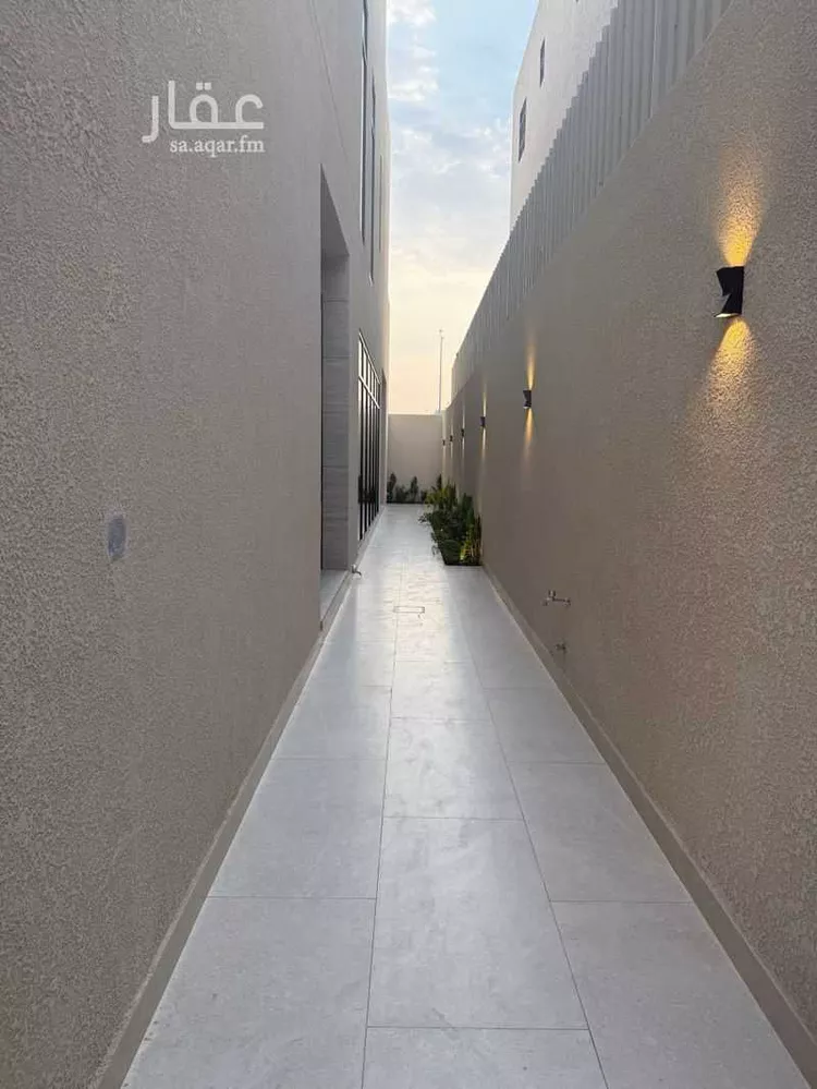 Villa for Sale in Riyadh Al Mahdiyah 21