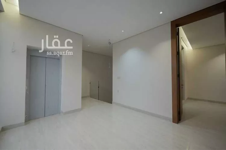 فيلا للبيع في شارع إسحاق بن هشام, حي القيروان, مدينة الرياض, منطقة الرياض 19