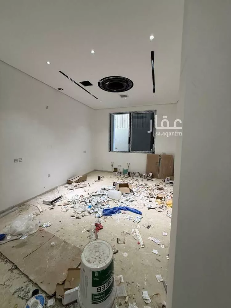 فيلا للبيع في شارع درة بنت عثمان الحلاوي, حي المهدية, مدينة الرياض, منطقة الرياض صورة 5
