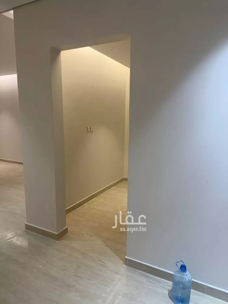 مكتب تجاري للإيجار في شارع نجران, حي ظهرة لبن, مدينة الرياض, منطقة الرياض 11