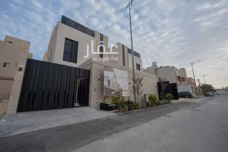 فيلا للبيع في شارع إسحاق بن هشام, حي القيروان, مدينة الرياض, منطقة الرياض 7