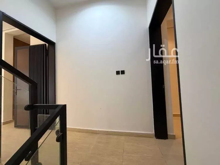 دور للبيع في شارع محمد الديناري, حي نمار, مدينة الرياض, منطقة الرياض صورة 4
