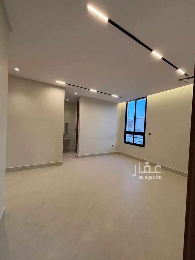 دور للبيع في شارع الجيب, حي الملقا, مدينة الرياض, منطقة الرياض 9
