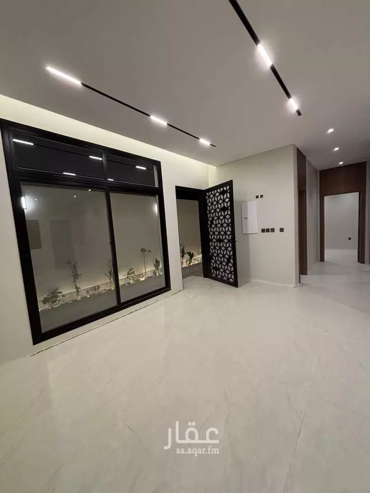 دور للبيع في شارع الحاتمية, حي الملقا, مدينة الرياض, منطقة الرياض 12