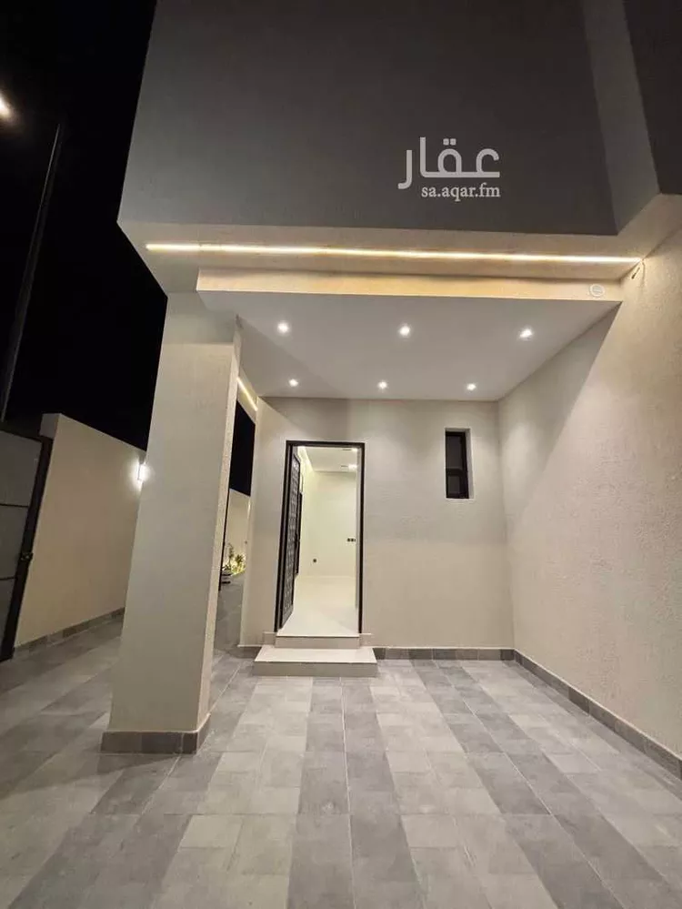 دور للبيع في شارع الحاتمية, حي الملقا, مدينة الرياض, منطقة الرياض 7
