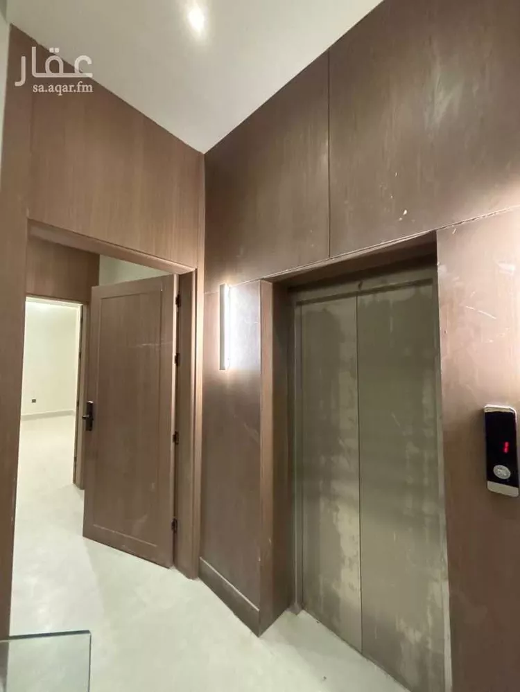 Floor for Sale in Riyadh Al Malqa صورة 2